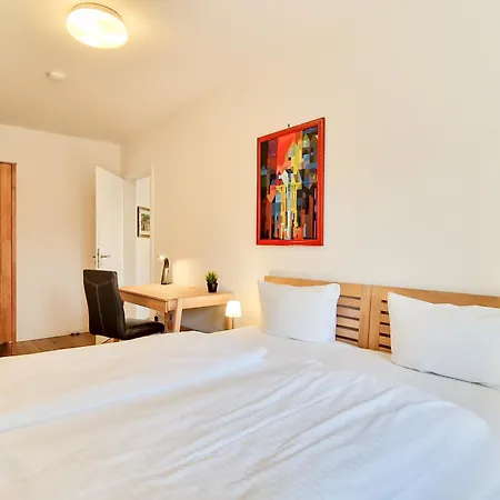 Brise Haus Maxim App 05 *